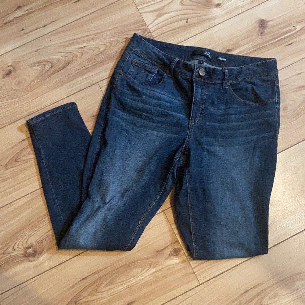 Worn a couple time